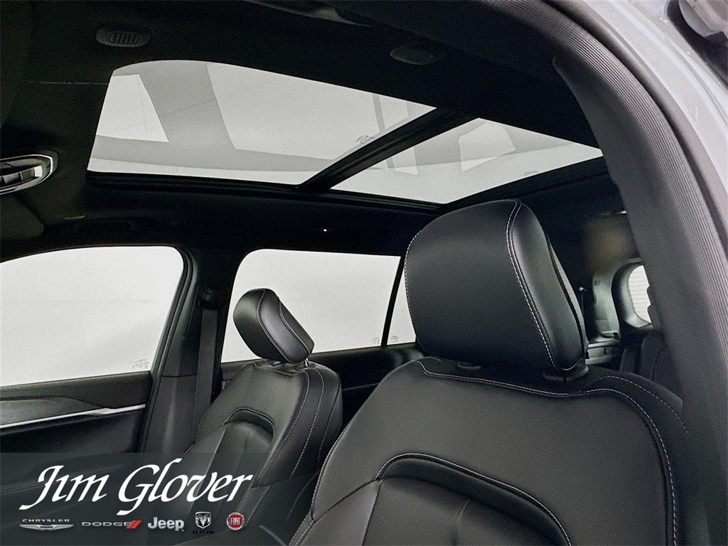 2025 Jeep Grand Cherokee L GRAND CHEROKEE L LIMITED 4X4