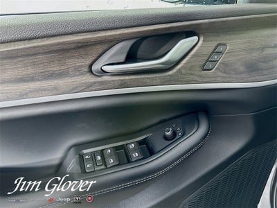 2025 Jeep Grand Cherokee L GRAND CHEROKEE L LIMITED 4X4