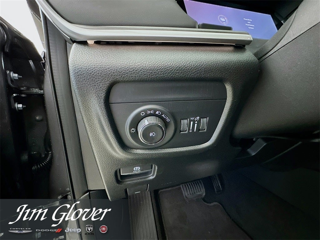 2025 Jeep Grand Cherokee L GRAND CHEROKEE L LIMITED 4X4