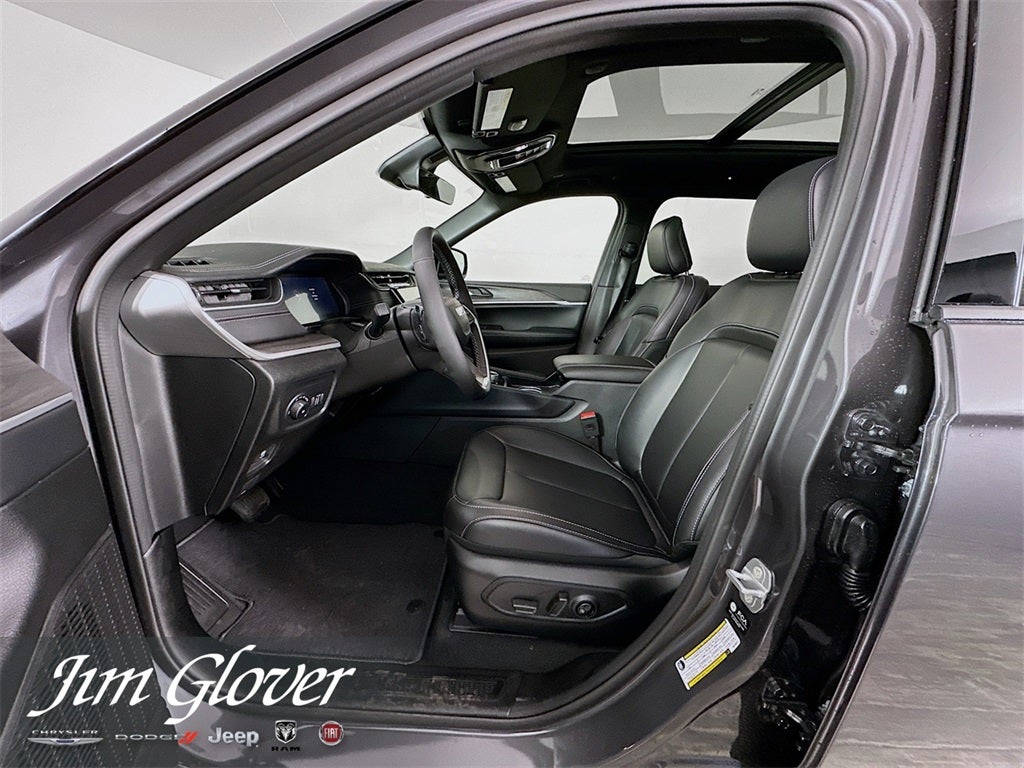 2025 Jeep Grand Cherokee L GRAND CHEROKEE L LIMITED 4X4