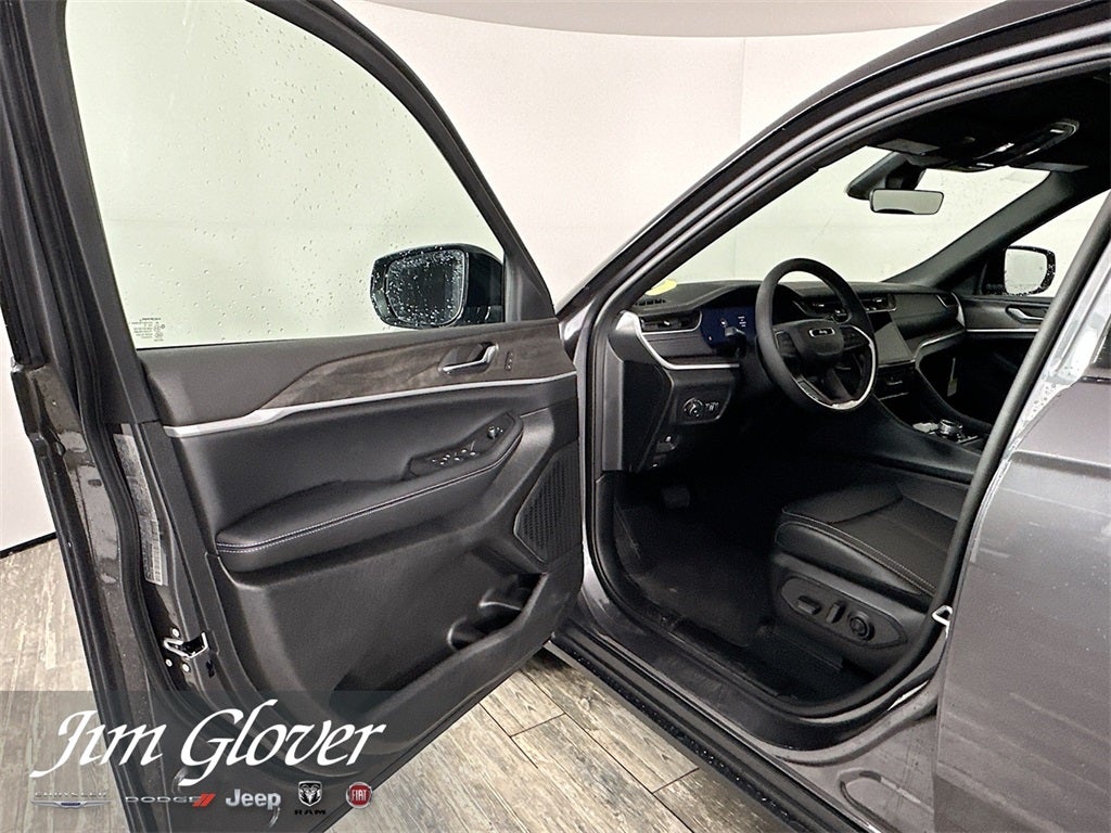 2025 Jeep Grand Cherokee L GRAND CHEROKEE L LIMITED 4X4