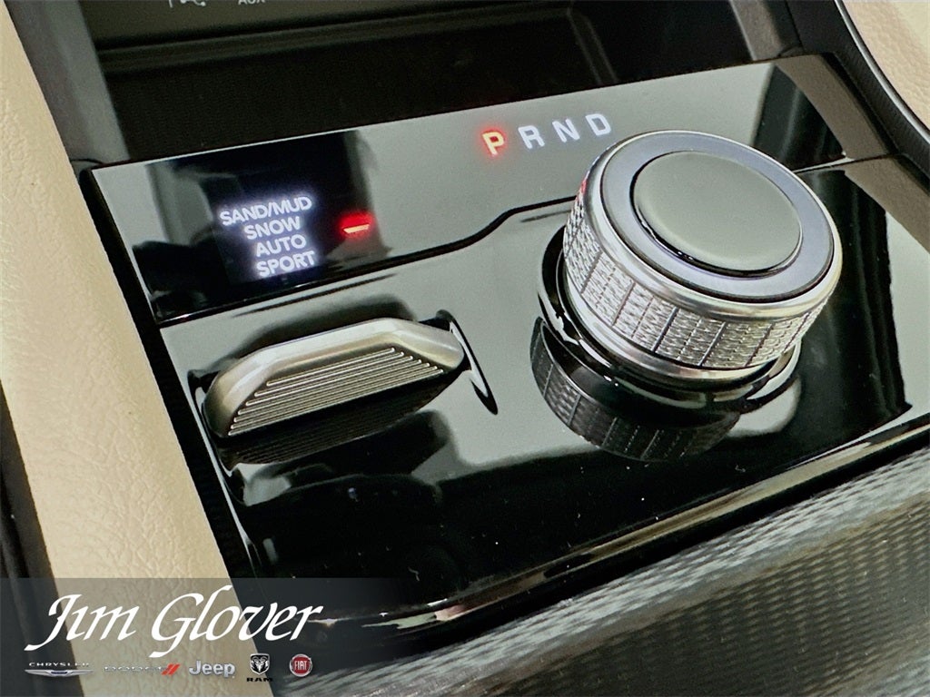 2025 Jeep Grand Cherokee L GRAND CHEROKEE L LIMITED 4X4