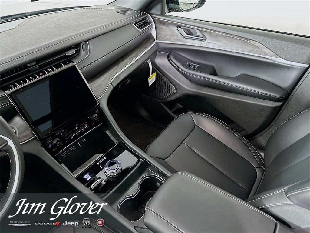 2025 Jeep Grand Cherokee L GRAND CHEROKEE L LIMITED 4X4