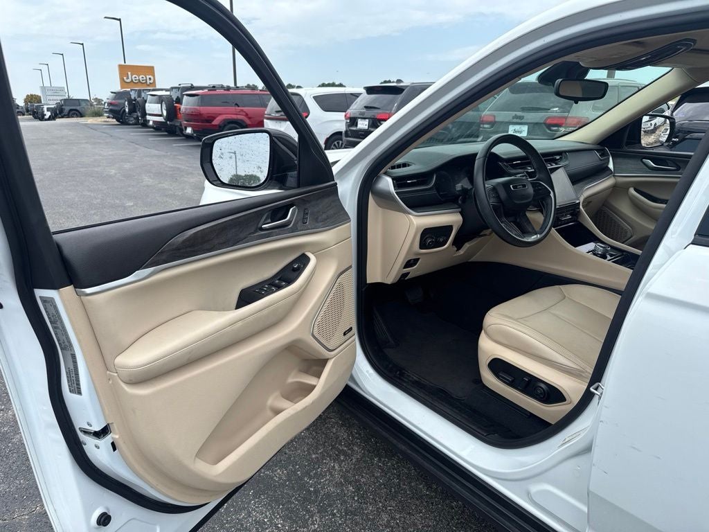 2022 Jeep Grand Cherokee L Limited 4x4