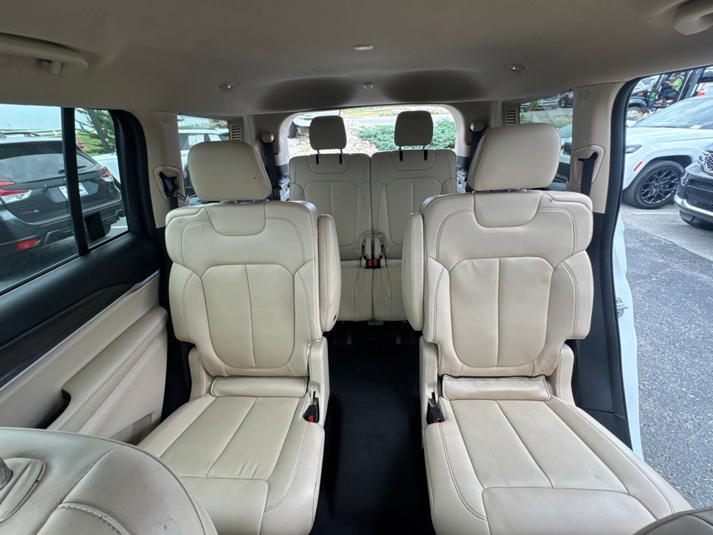 2022 Jeep Grand Cherokee L Limited 4x4