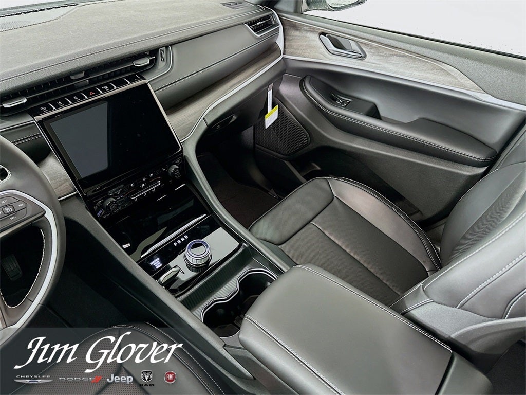 2025 Jeep Grand Cherokee L GRAND CHEROKEE L LIMITED 4X4