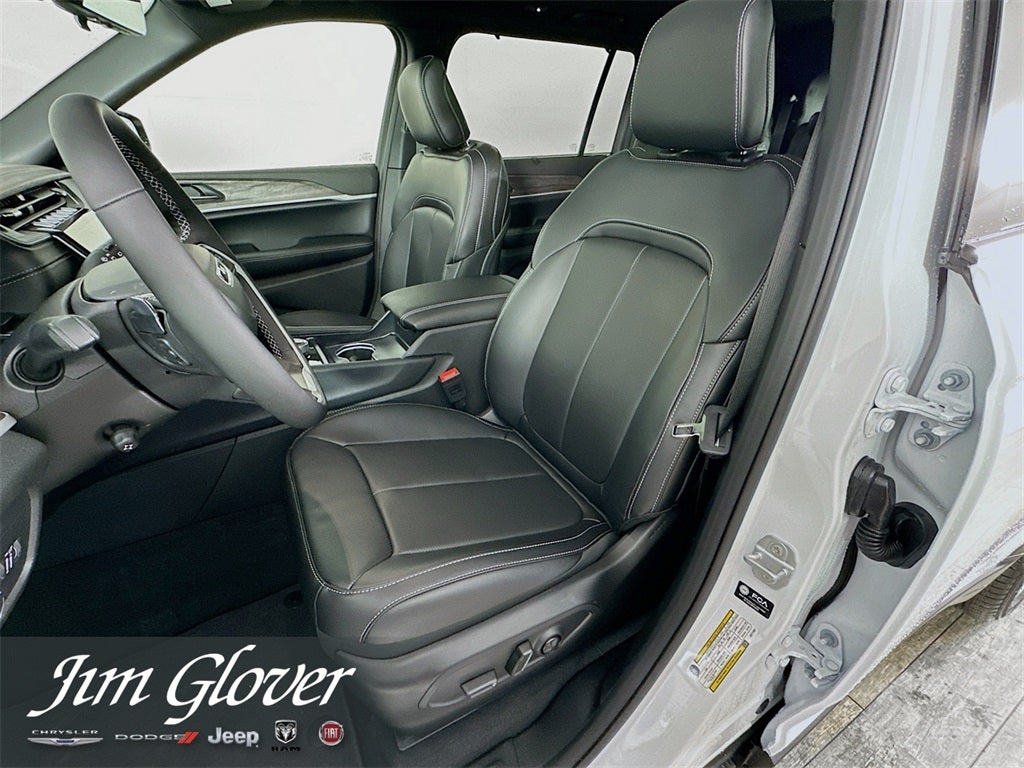 2025 Jeep Grand Cherokee L GRAND CHEROKEE L LIMITED 4X4