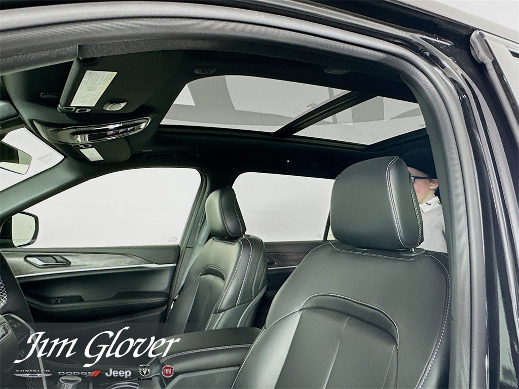 2025 Jeep Grand Cherokee L GRAND CHEROKEE L LIMITED 4X4