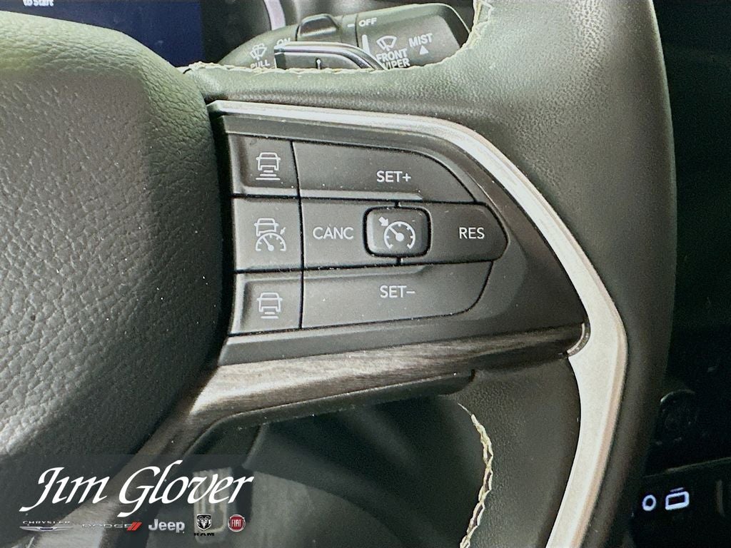 2023 Jeep Grand Cherokee L Limited 4x4