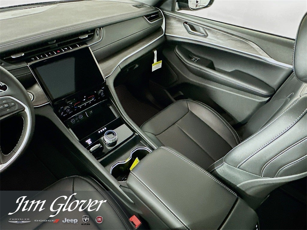 2025 Jeep Grand Cherokee L GRAND CHEROKEE L LIMITED 4X4