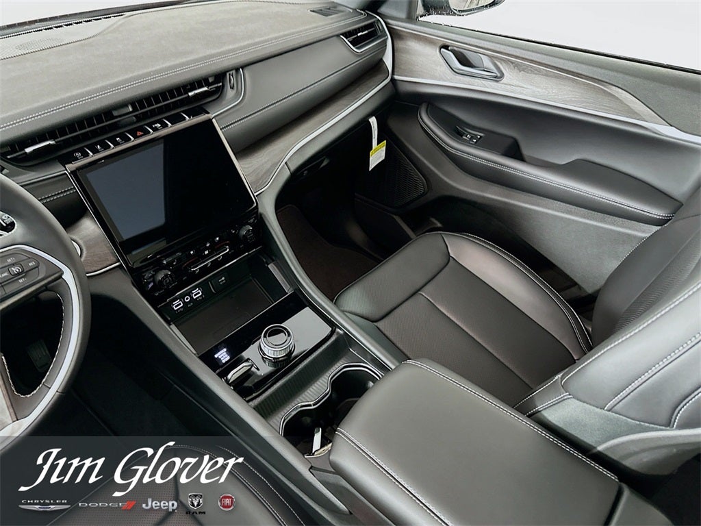 2025 Jeep Grand Cherokee L GRAND CHEROKEE L LIMITED 4X4