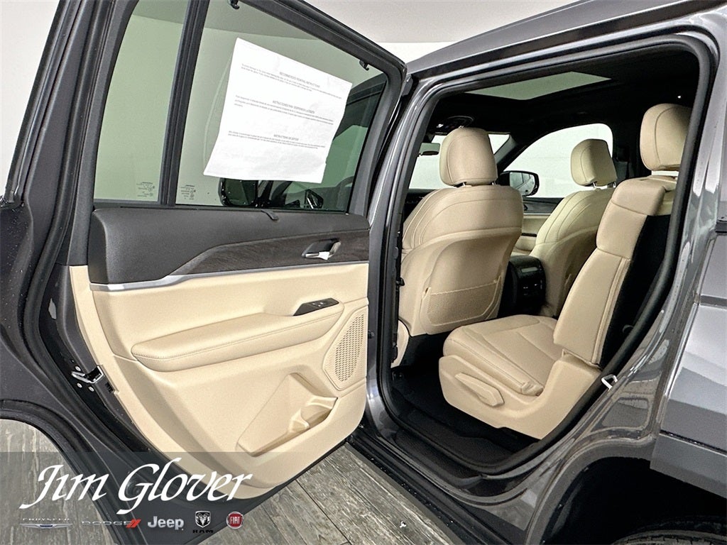 2025 Jeep Grand Cherokee L GRAND CHEROKEE L LIMITED 4X4