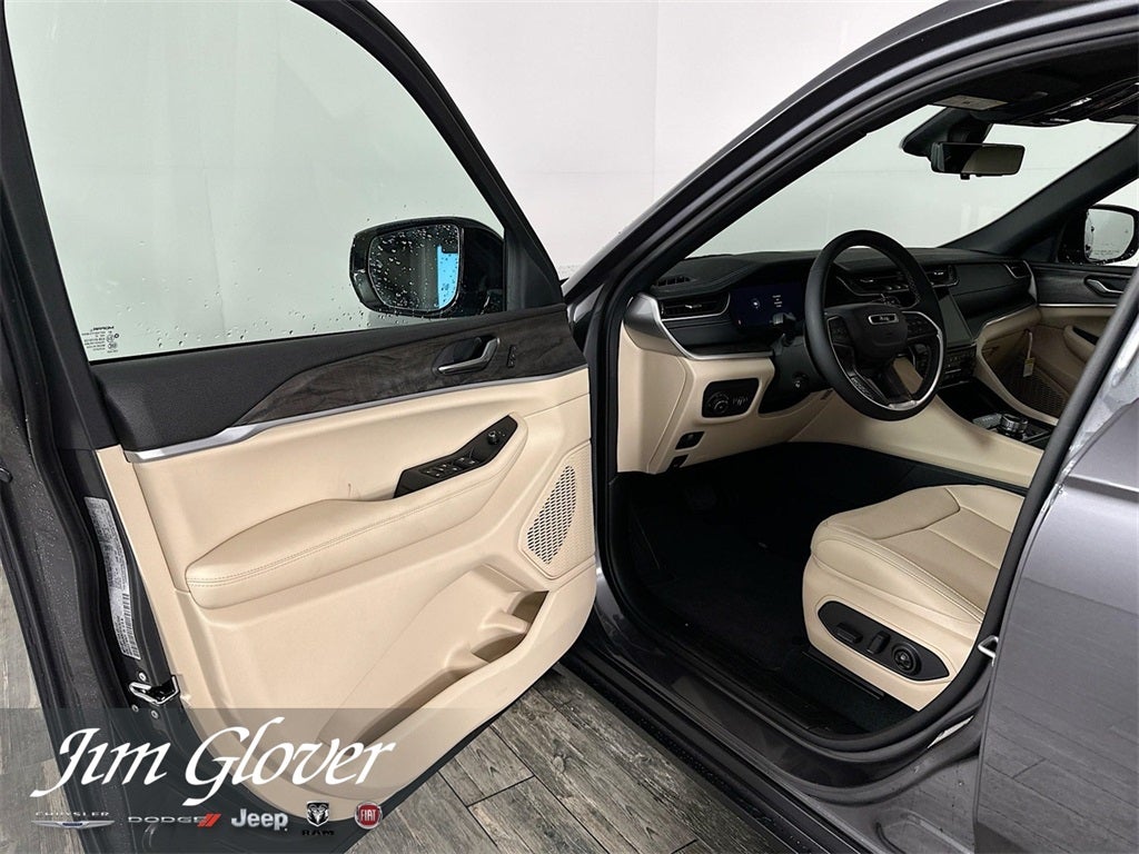 2025 Jeep Grand Cherokee L GRAND CHEROKEE L LIMITED 4X4