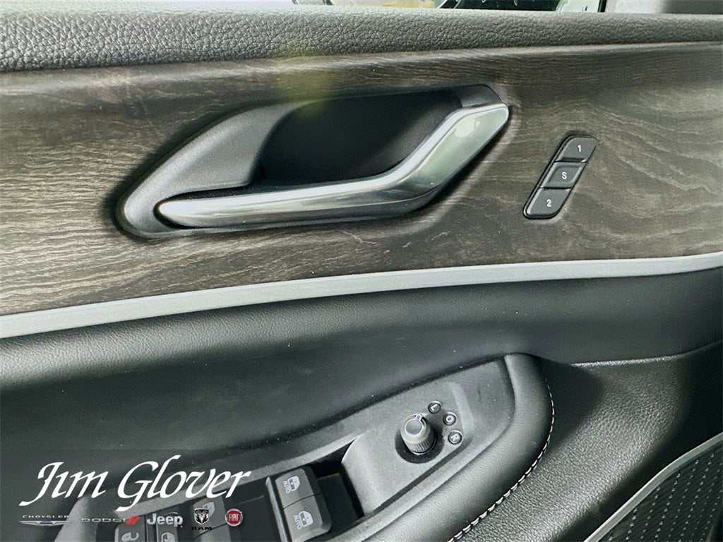 2026 Jeep Grand Cherokee L GRAND CHEROKEE L LIMITED 4X4