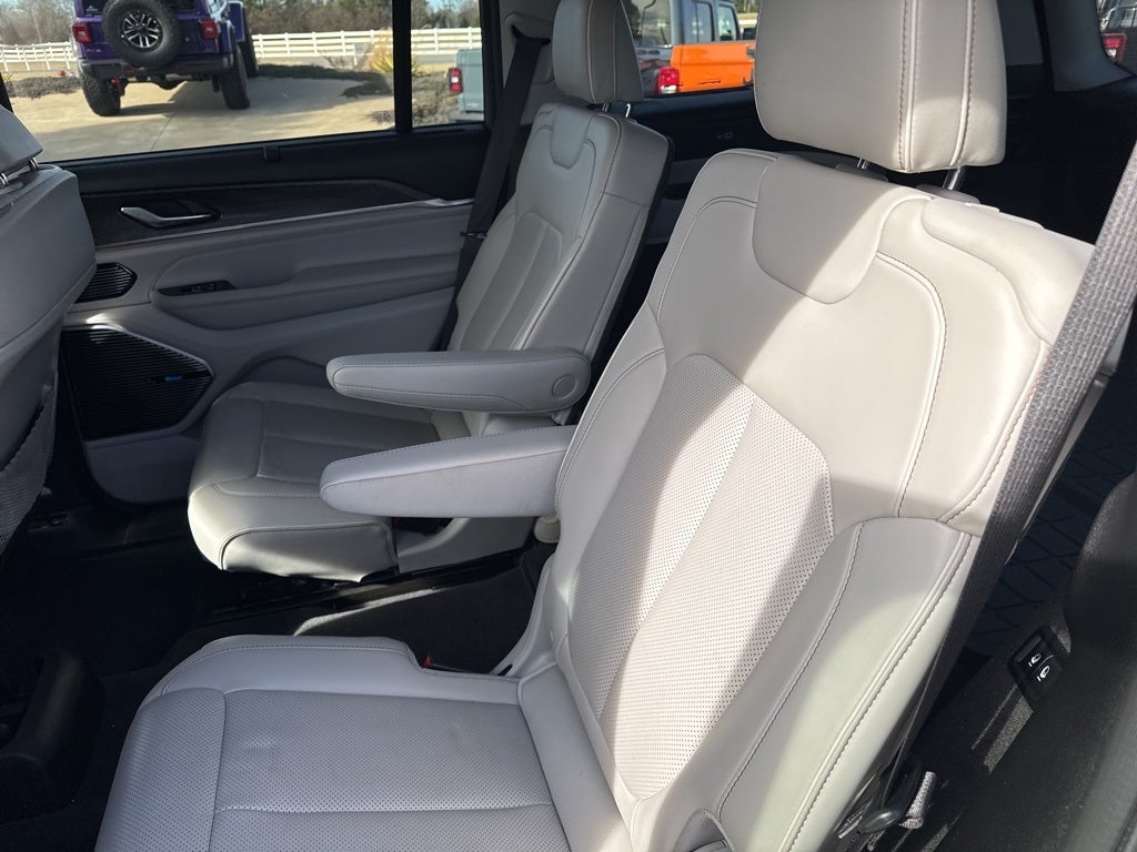 2021 Jeep Grand Cherokee L Overland 4x4