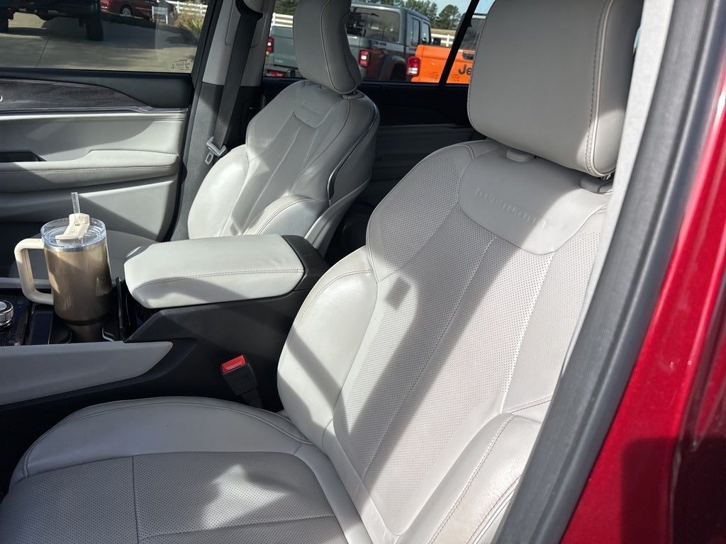 2021 Jeep Grand Cherokee L Overland 4x4