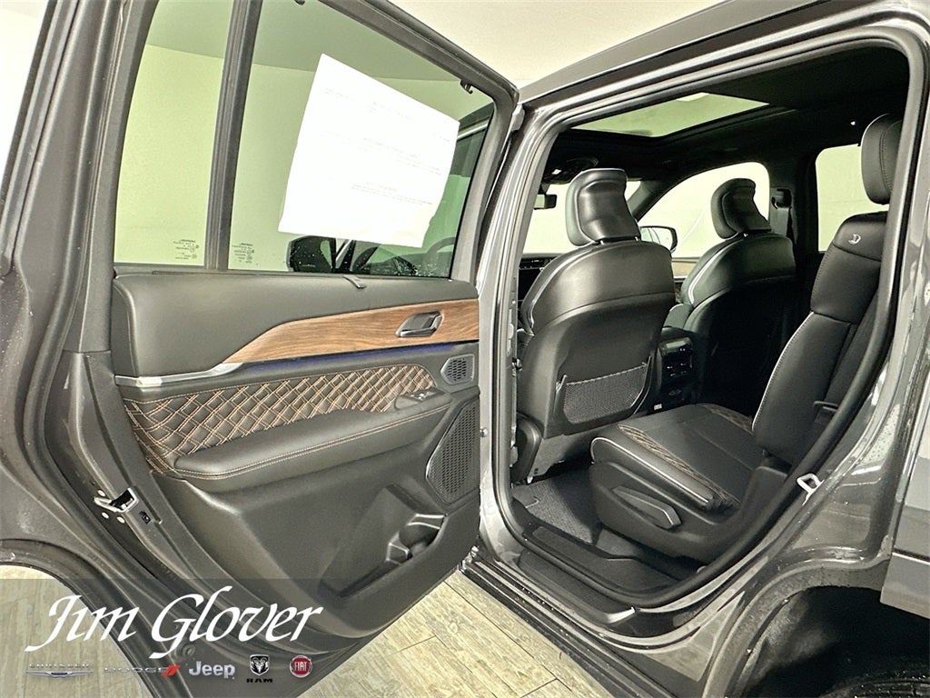 2025 Jeep Grand Cherokee L GRAND CHEROKEE L SUMMIT 4X4