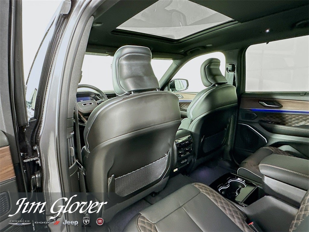 2025 Jeep Grand Cherokee L GRAND CHEROKEE L SUMMIT 4X4