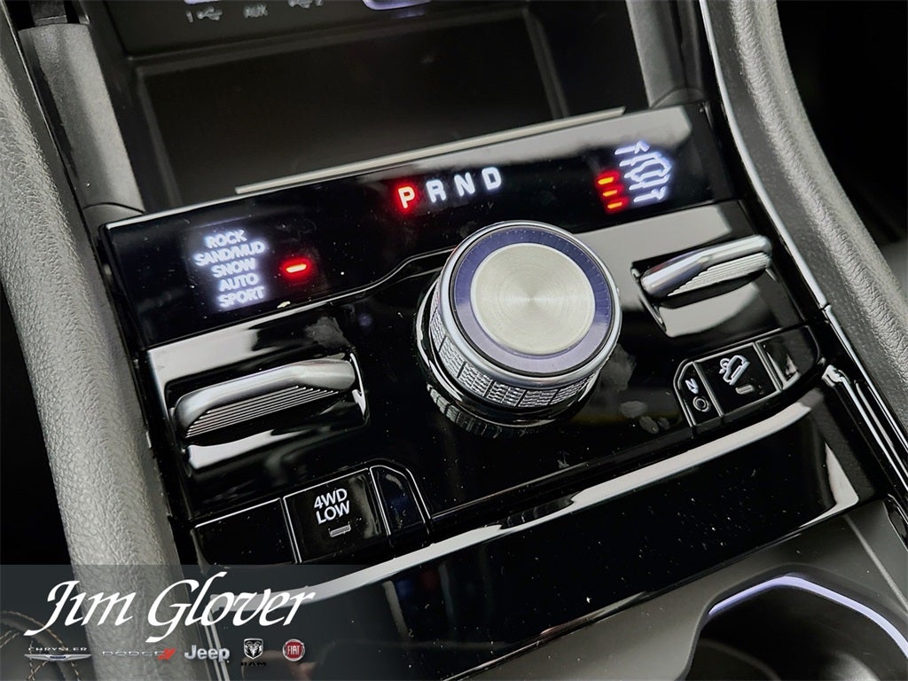 2025 Jeep Grand Cherokee L GRAND CHEROKEE L SUMMIT 4X4