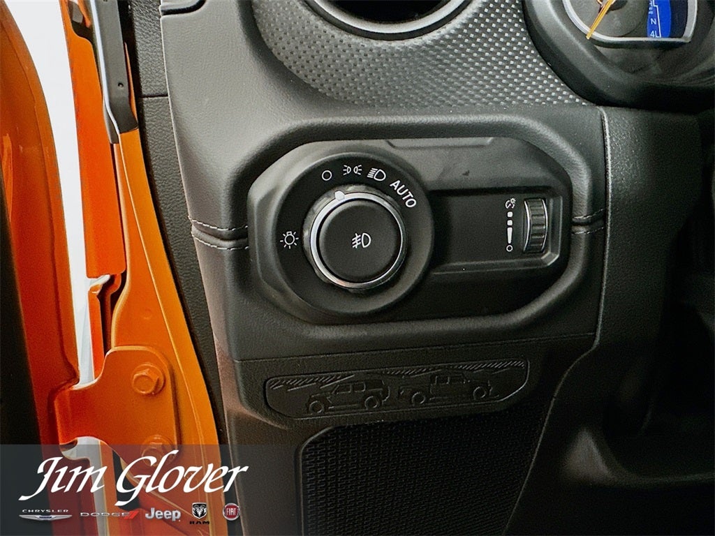 2025 Jeep Wrangler WRANGLER 4-DOOR RUBICON 392