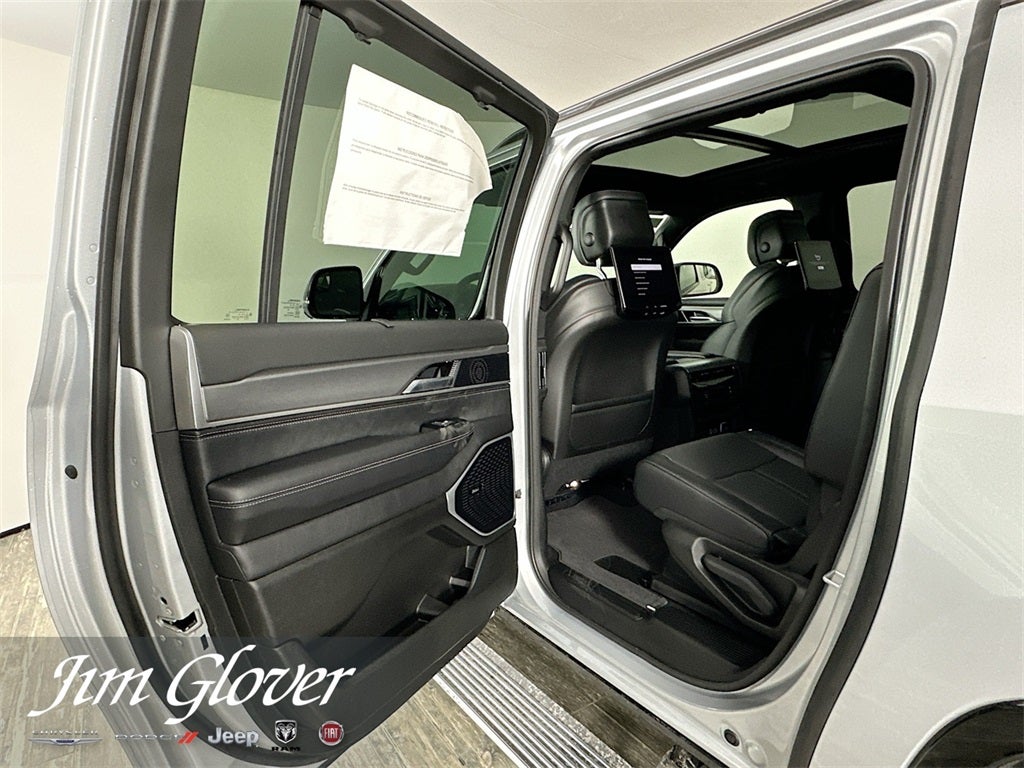 2026 Jeep Grand Wagoneer L GRAND WAGONEER L LIMITED RESERVE 4X4