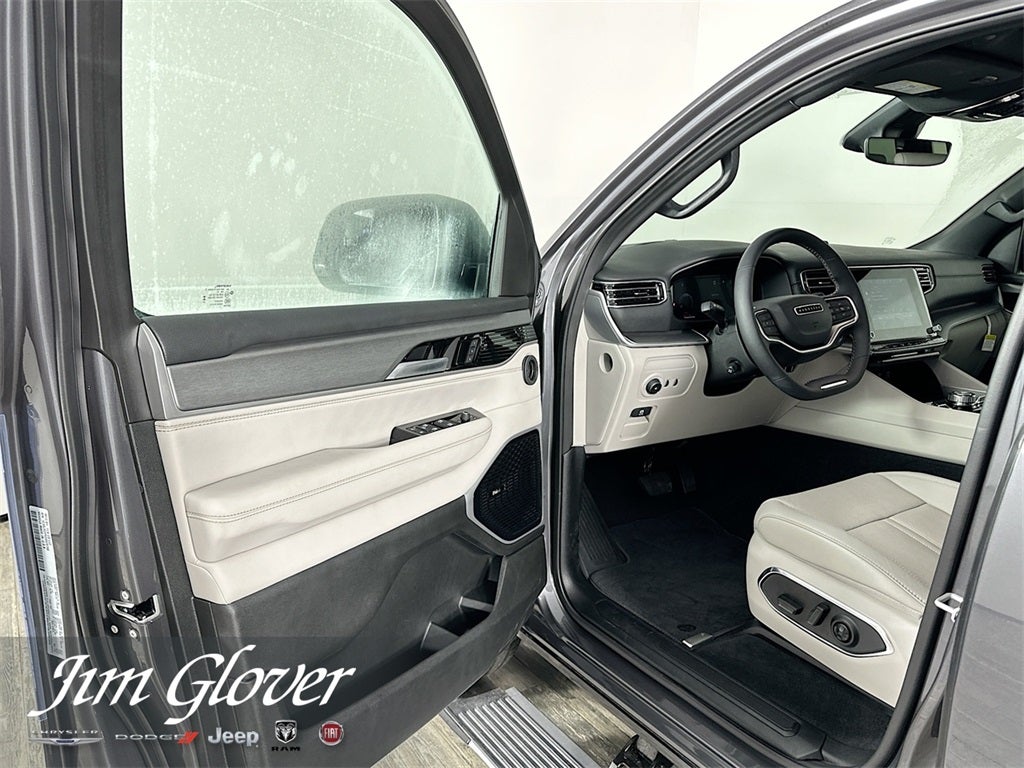 2025 Jeep Wagoneer L WAGONEER L SERIES III 4X4