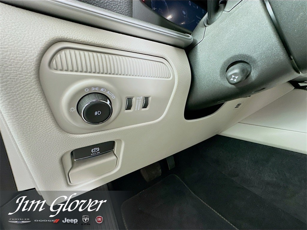 2025 Jeep Wagoneer L WAGONEER L SERIES III 4X4