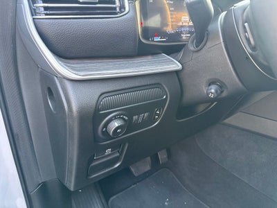 2024 Jeep Wagoneer L Series III 4x4