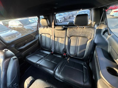 2024 Jeep Wagoneer L Series III 4x4