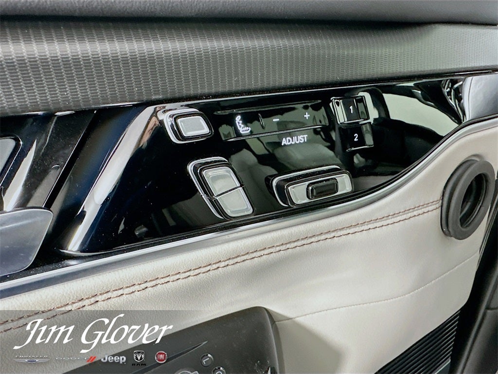 2026 Jeep Grand Wagoneer L GRAND WAGONEER L SUMMIT OBSIDIAN 4X4