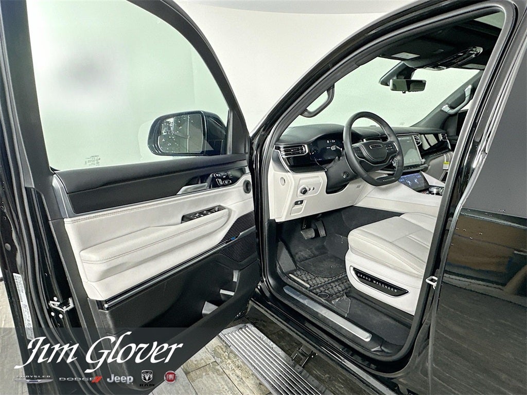 2026 Jeep Grand Wagoneer L GRAND WAGONEER L SUMMIT OBSIDIAN 4X4