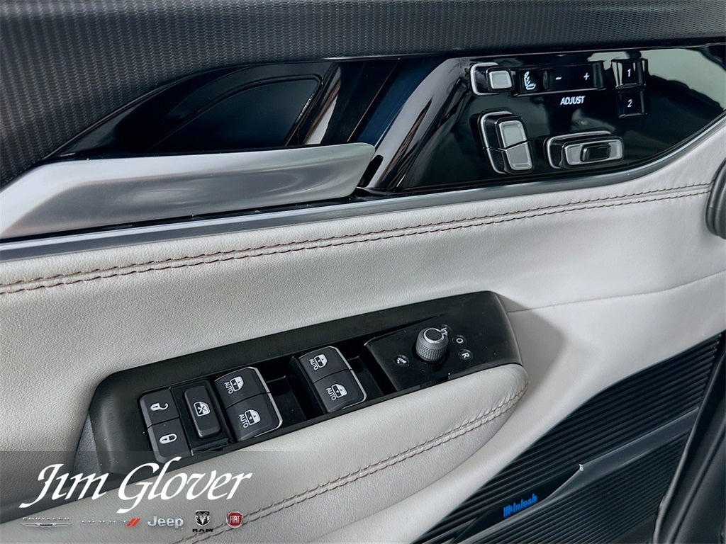 2026 Jeep Grand Wagoneer L GRAND WAGONEER L SUMMIT OBSIDIAN 4X4