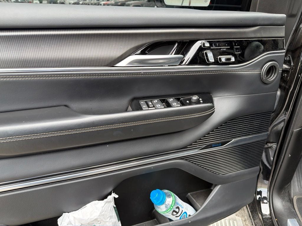 2024 Jeep Grand Wagoneer L Series II 4x4
