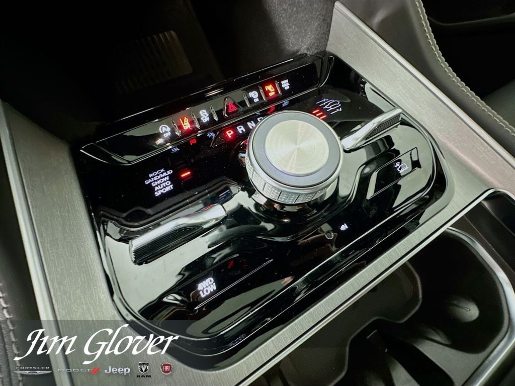 2026 Jeep Grand Wagoneer GRAND WAGONEER UPLAND 4X4