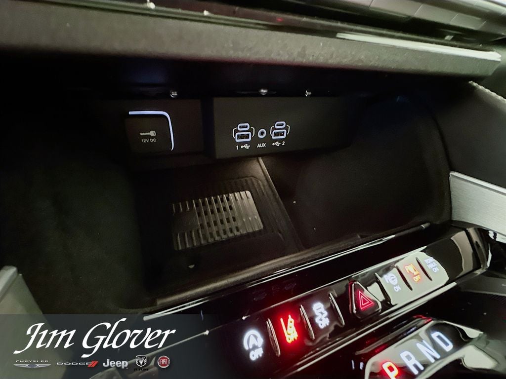 2026 Jeep Grand Wagoneer GRAND WAGONEER UPLAND 4X4