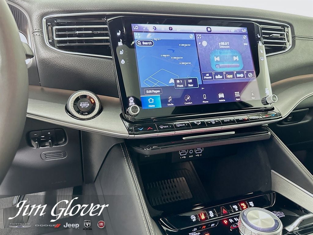 2026 Jeep Grand Wagoneer GRAND WAGONEER UPLAND 4X4