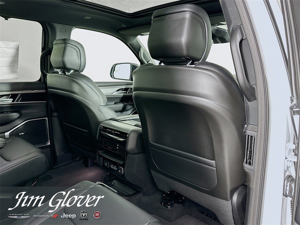 2025 Jeep Wagoneer WAGONEER CARBIDE 4X4