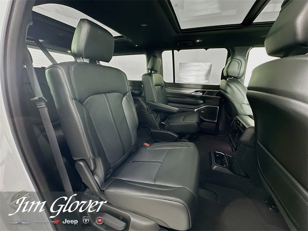 2025 Jeep Wagoneer WAGONEER CARBIDE 4X4