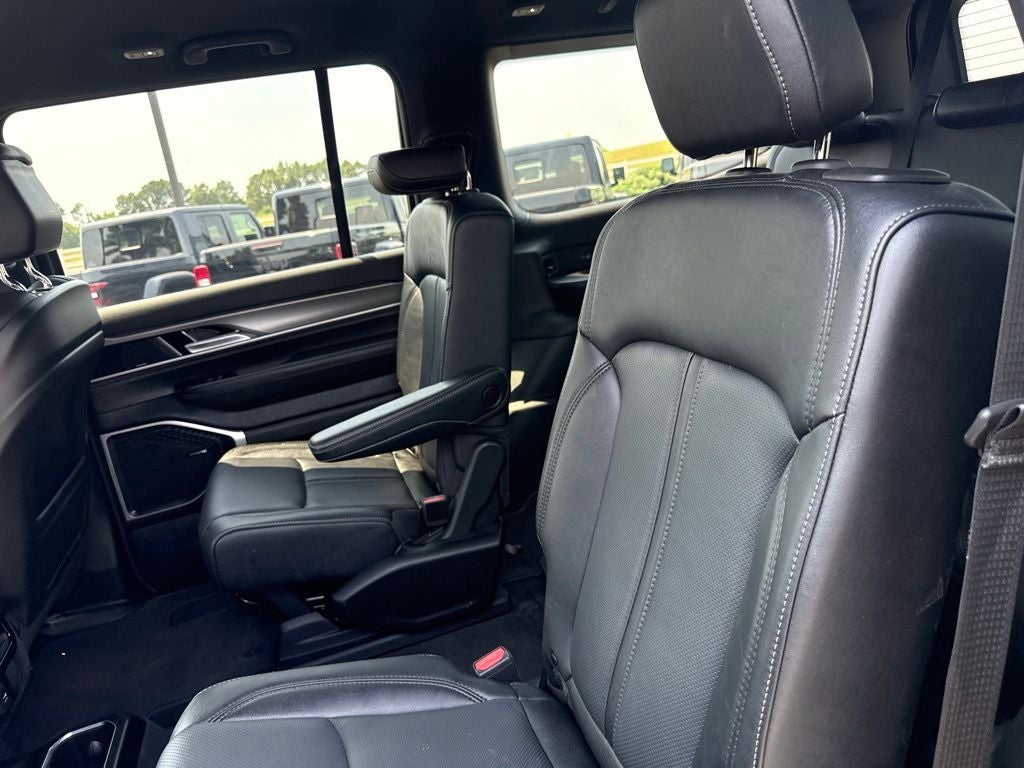 2026 Jeep Grand Wagoneer Limited Altitude 4x4