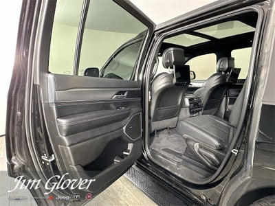 2023 Jeep Wagoneer Series II Carbide 4x4