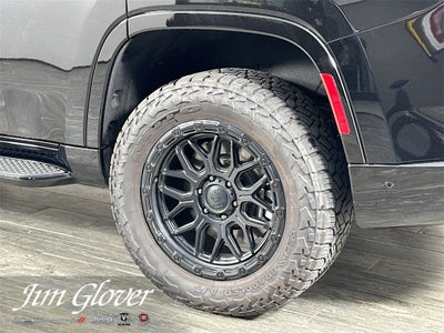 2025 Jeep Wagoneer WAGONEER CARBIDE 4X4