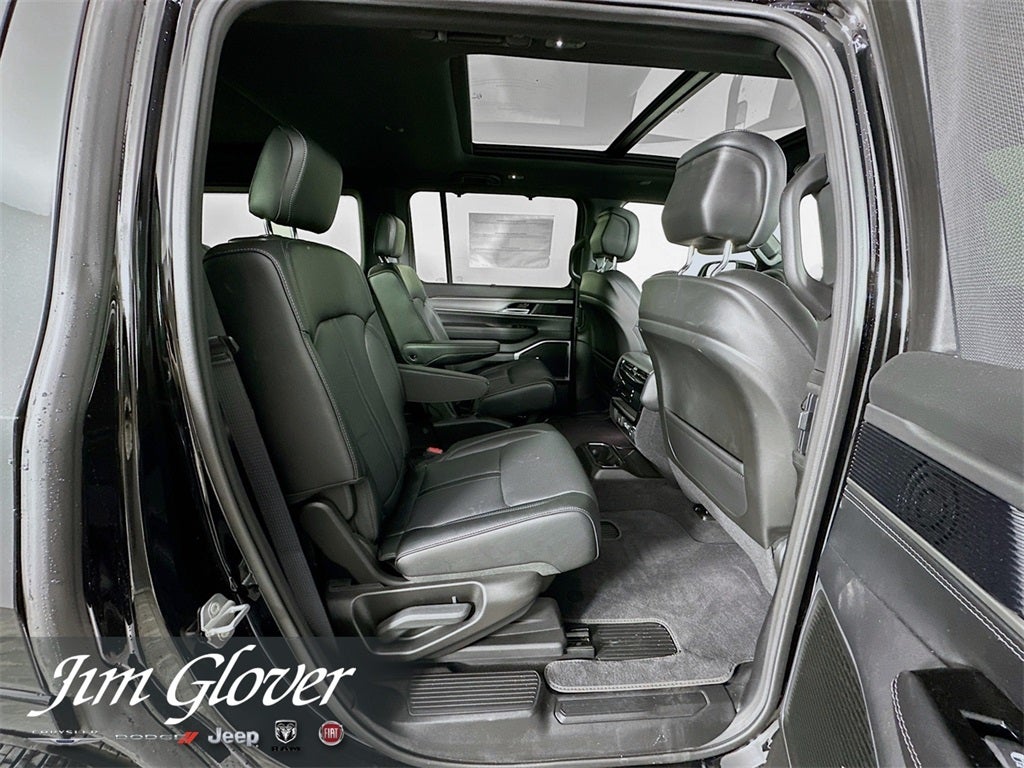 2025 Jeep Wagoneer WAGONEER CARBIDE 4X4