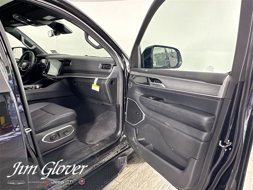 2025 Jeep Wagoneer WAGONEER CARBIDE 4X4