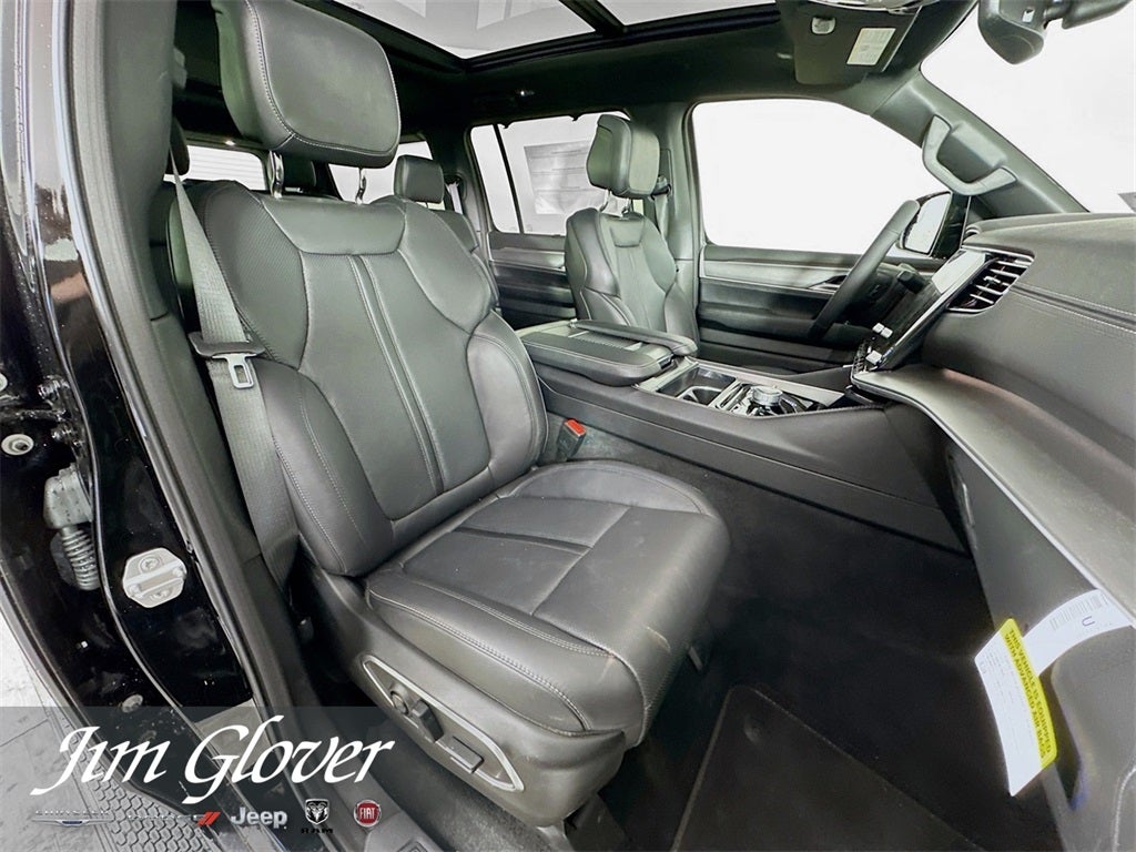 2025 Jeep Wagoneer WAGONEER CARBIDE 4X4