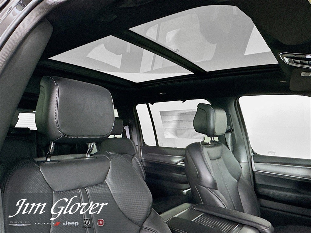 2025 Jeep Wagoneer WAGONEER CARBIDE 4X4