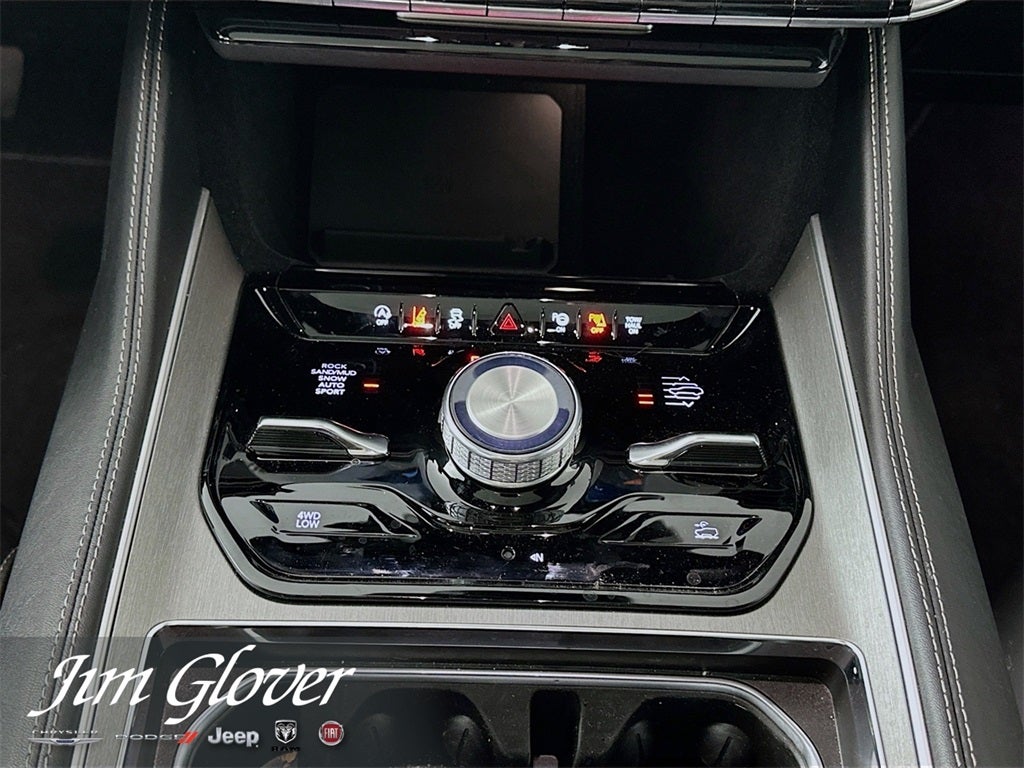 2025 Jeep Wagoneer WAGONEER CARBIDE 4X4