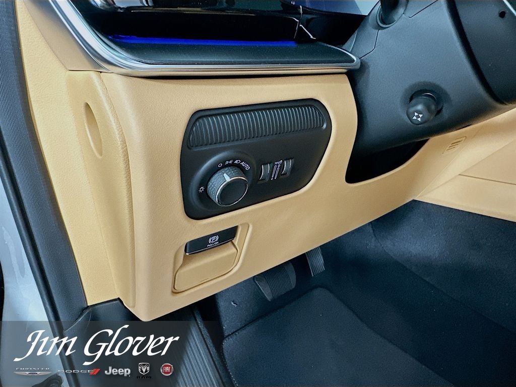 2026 Jeep Grand Wagoneer GRAND WAGONEER SUMMIT RESERVE 4X4