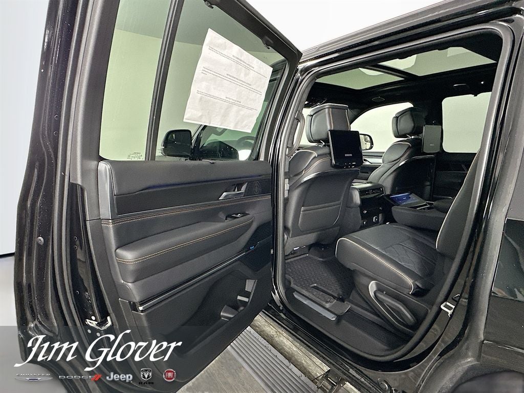2026 Jeep Grand Wagoneer GRAND WAGONEER SUMMIT RESERVE 4X4