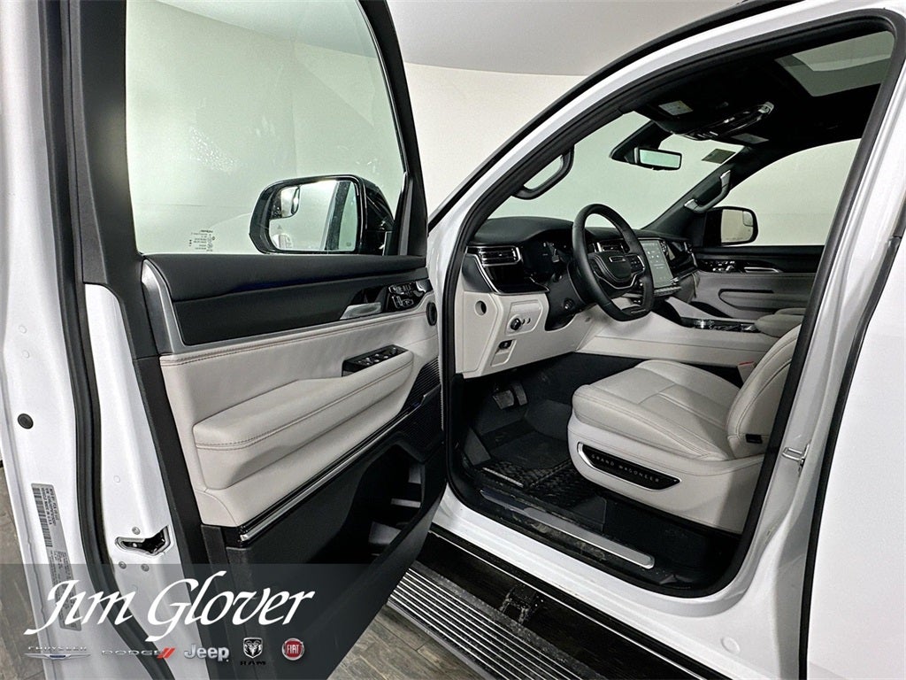 2026 Jeep Grand Wagoneer GRAND WAGONEER SUMMIT OBSIDIAN 4X4