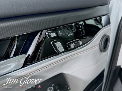 2026 Jeep Grand Wagoneer GRAND WAGONEER SUMMIT OBSIDIAN 4X4